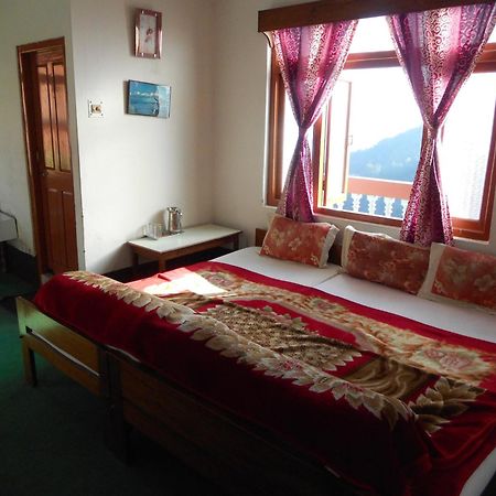 Hotel View Point Pelling Room photo
