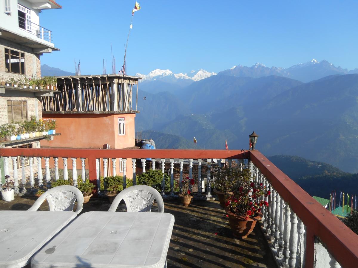Hotel View Point Pelling Exterior photo