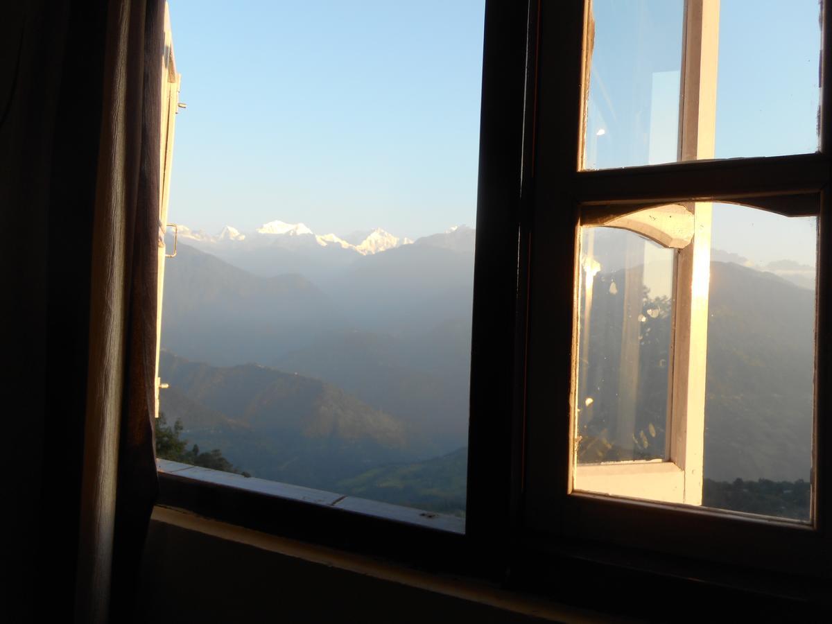 Hotel View Point Pelling Exterior photo