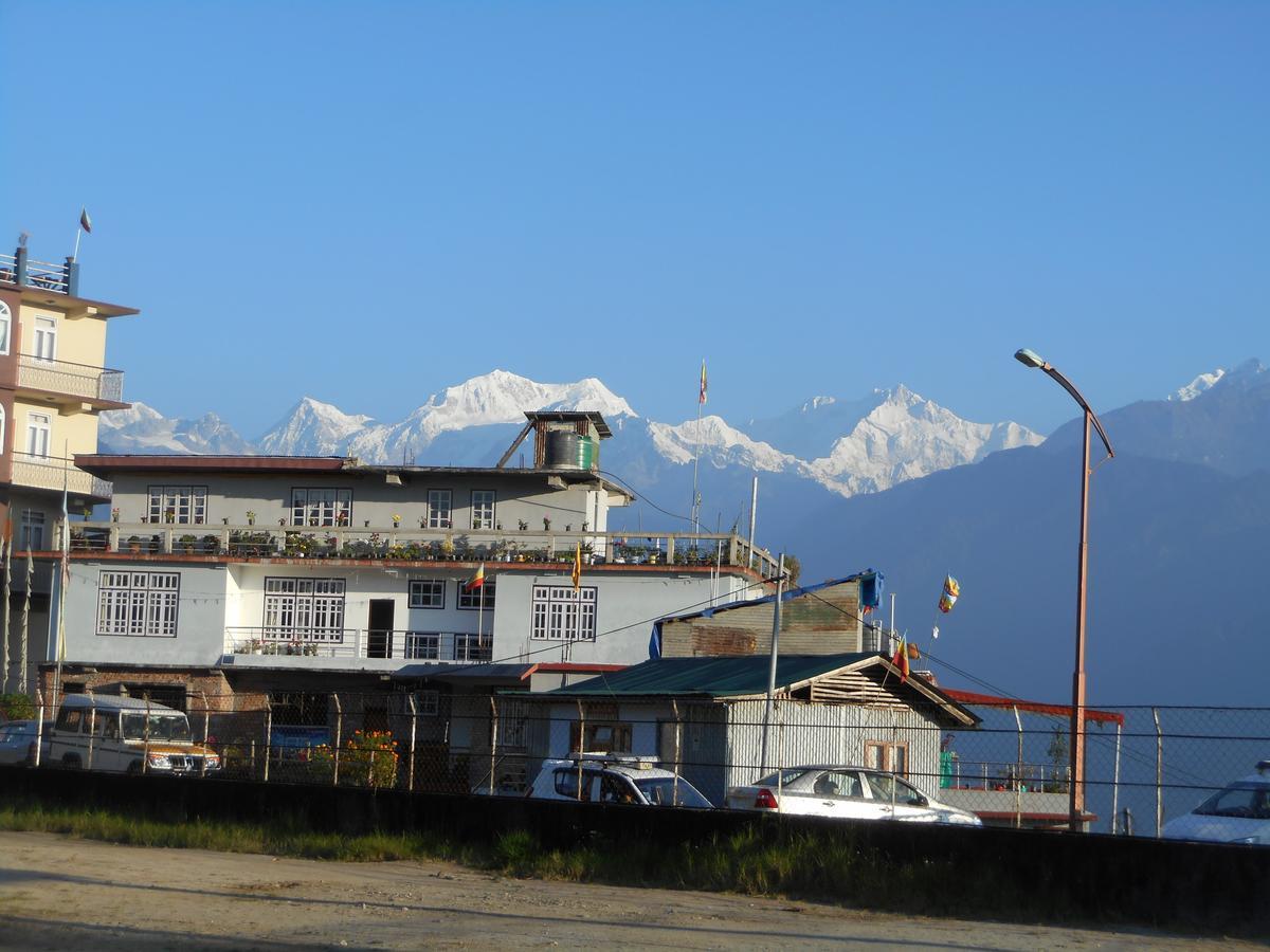 Hotel View Point Pelling Exterior photo