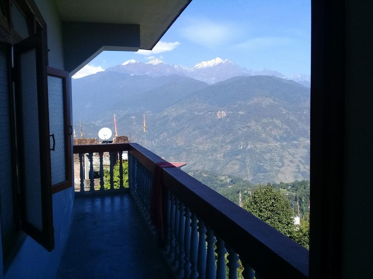 Hotel View Point Pelling Exterior photo
