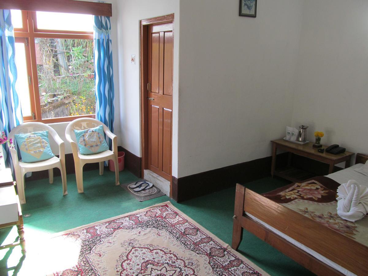 Hotel View Point Pelling Exterior photo
