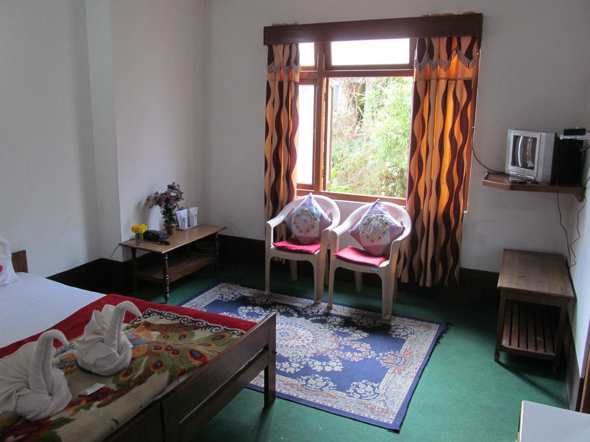 Hotel View Point Pelling Exterior photo