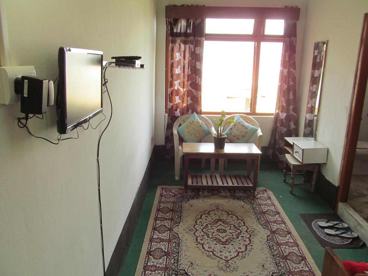 Hotel View Point Pelling Exterior photo