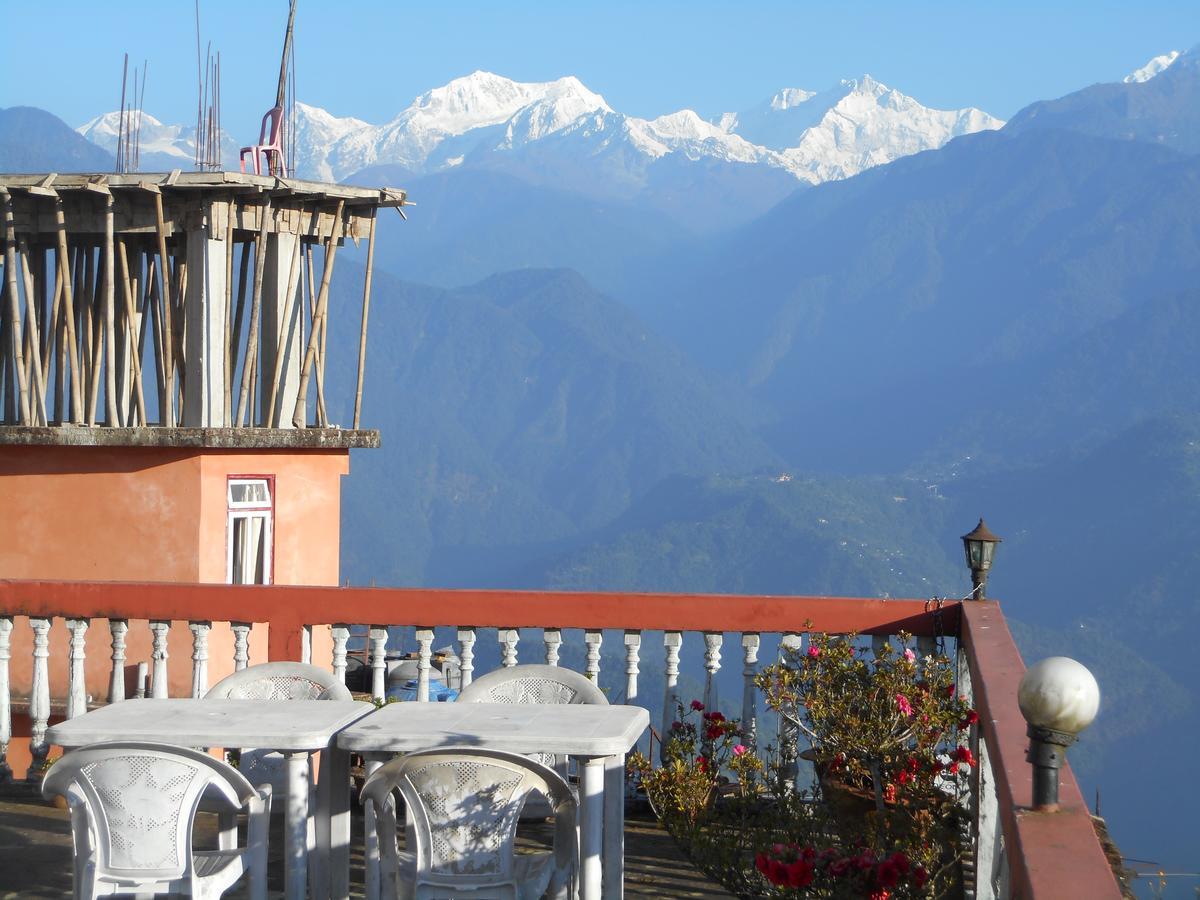 Hotel View Point Pelling Exterior photo